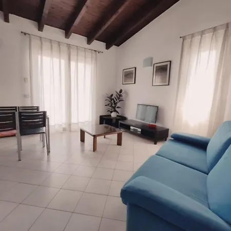 Apartamento Charming With A Beautifully Equipped Patio