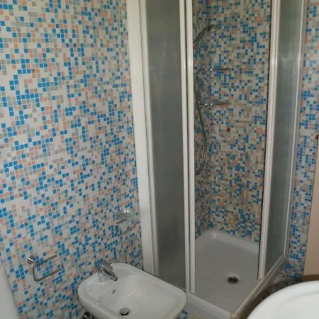 Charming With A Beautifully Equipped Patio Lignano Sabbiadoro